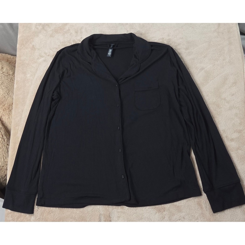 Skims Blouse Women Large Black Ribbed Pocket Stretch‎ Button Up Long Sleeve EUC